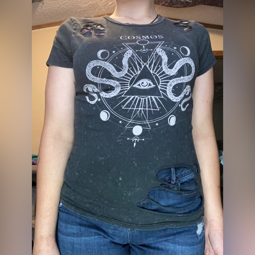 Occasion Cosmos Ripped Top